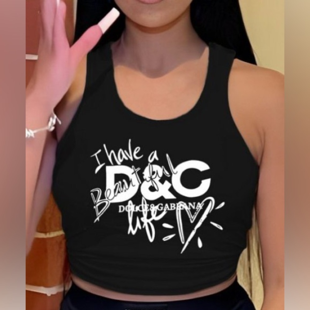 💋I HAVE A BEAUTIFUL LIFE D & C Black Cami Tank Top
